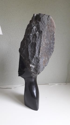 Niet of onleesbaar gesigneerd - Vrouwen hoofd kopen? Bied vanaf 10!