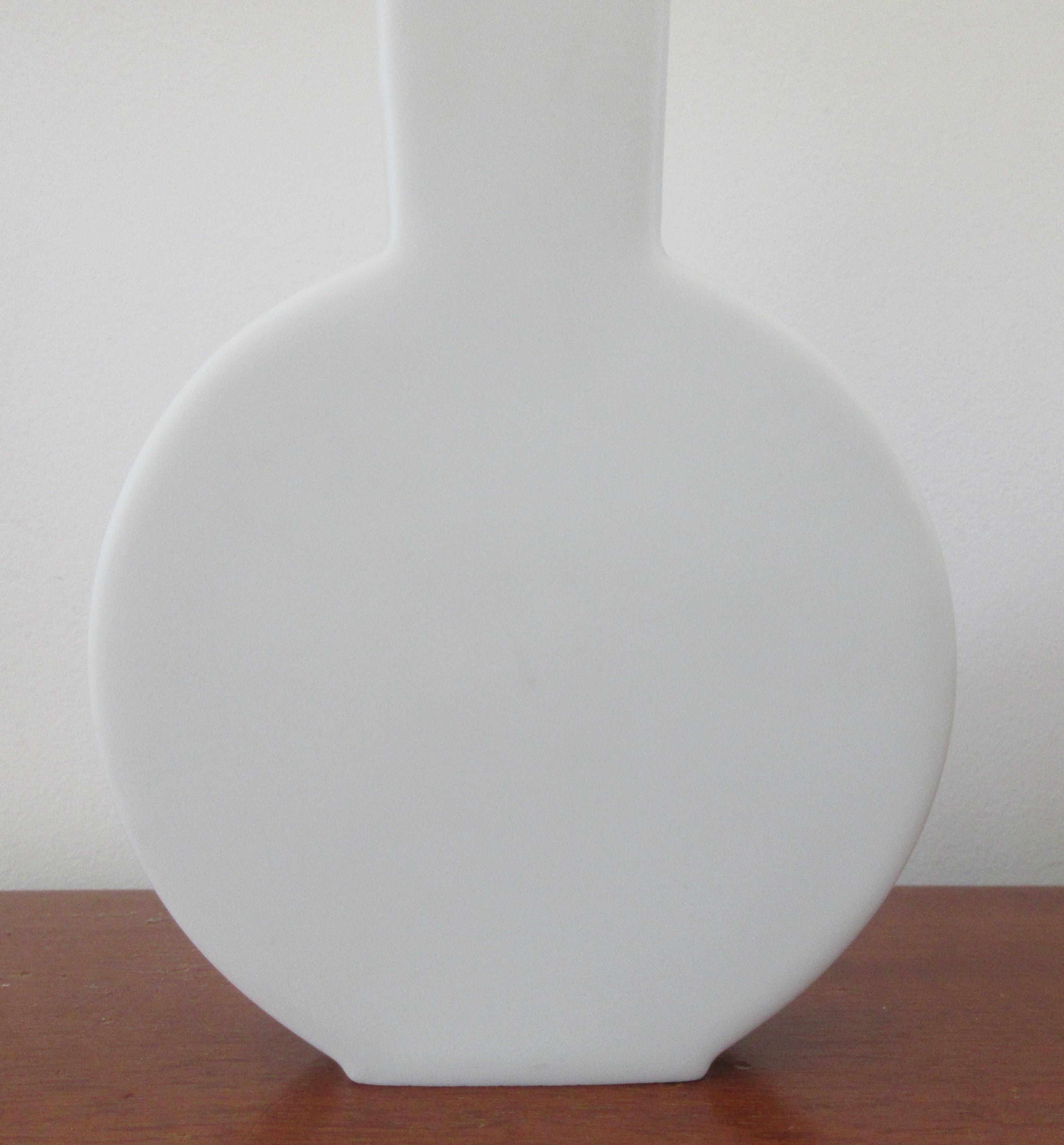 Rosamunde Nairac - Rosenthal Studio Line biscuit porseleinen Bottle vase kopen? Bied vanaf 28!