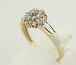 14K Goud - bicolour gouden ring bezet met diamanten - ringmaat 18.5 (58) kopen? Bied vanaf 200!