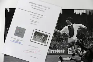 Pim Westerweel - Flying Johan Cruijff - Ajax-Haarlem 30-09-1969 (2-1) kopen? Bied vanaf 150!