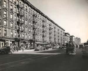 Richard Saunders - Harlem, New York, gelatinezilverdruk verkocht voor € 125!