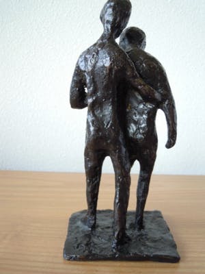 Brons (Onbekend) - Zwaar bronzen beeld van 2 personen. kopen? Bied vanaf 35!