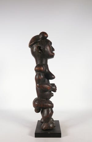 Fang - Hout, Staand vrouwelijk figuur kopen? Bied vanaf 1!