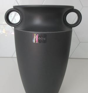 Niet of onleesbaar gesigneerd - Antraciete moderne keramische design amfoor vaas kopen? Bied vanaf 10!
