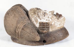 Punu - Vrouwelijk masker met een wit gezicht kopen? Bied vanaf 1!