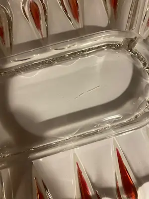 August Walther & Sohne AG - Vintage glazen ovale serveerschaal met rode 'teardrops' kopen? Bied vanaf 40!