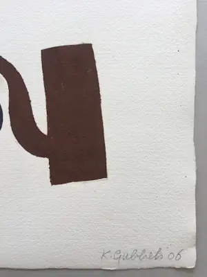 Klaas Gubbels - sjabloondruk ‘Bruin zwart servies’ - 2006 kopen? Bied vanaf 265!