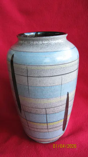 Bay Keramik - Grote vaas door Bodo Mans. kopen? Bied vanaf 40!