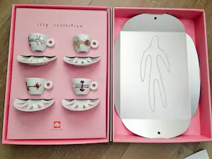 Joep van Lieshout - ILLY Art Collection kopen? Bied vanaf 475!