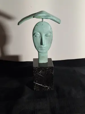 Isabel Ruys-Dudok van Heel - Gepatineerd bronzen beeld. kopen? Bied vanaf 75!