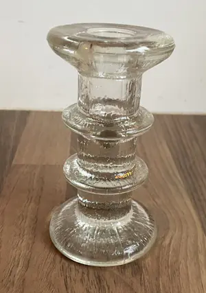 Pukeberg Glass - Twee ijsglazen kandelaren ontwerp Stafan Gellerstedt kopen? Bied vanaf 35!