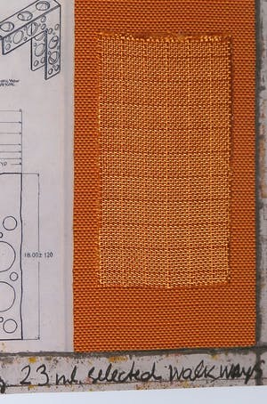 Christo - Handgesigneerd exemplaar The Gates met stukje stof - Ingelijst (Groot) kopen? Bied vanaf 1!