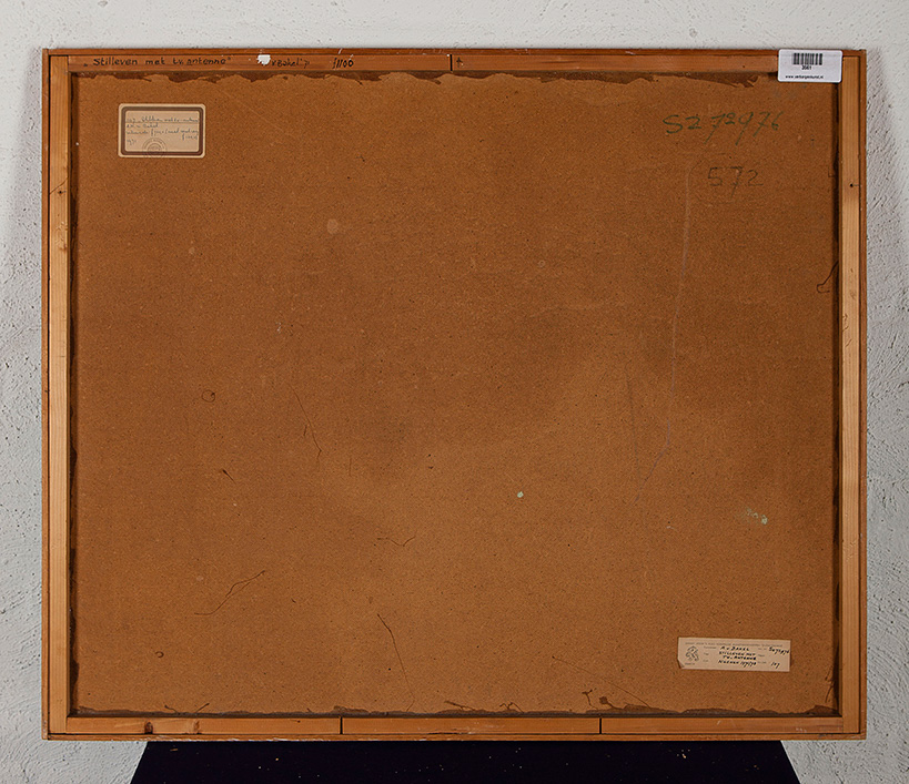 Antoon van Bakel - Stilleven met TV-antenne - Olieverf op hardboard - gesigneerd l.o. '71 - BKR kopen? Bied vanaf 10!