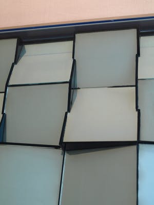 Curiosa - Nul / ZERO-kunst: Spiegelglas, grote abstract geometrische constructie kopen? Bied vanaf 350!