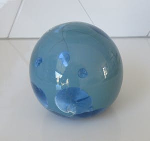 Peter Selhorst - Keramisch bol object met blauw kristalline glazuur kopen? Bied vanaf 1!