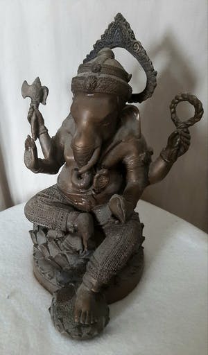 Niet of onleesbaar gesigneerd - Ganesha beeld brons toegesrijven aan 19e eeuw, uit Tibet kopen? Bied vanaf 1!