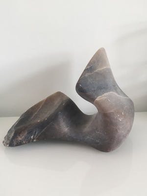 Niet of onleesbaar gesigneerd - Art deco Naturell stone Sculpture , kopen? Bied vanaf 1!