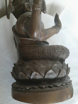 Niet of onleesbaar gesigneerd - Ganesha beeld brons toegesrijven aan 19e eeuw, uit Tibet kopen? Bied vanaf 1!