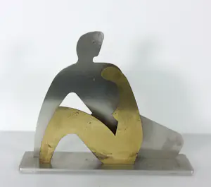 Lu Possehl - Sculptuur van staal en messing, Twee figuren kopen? Bied vanaf 70!