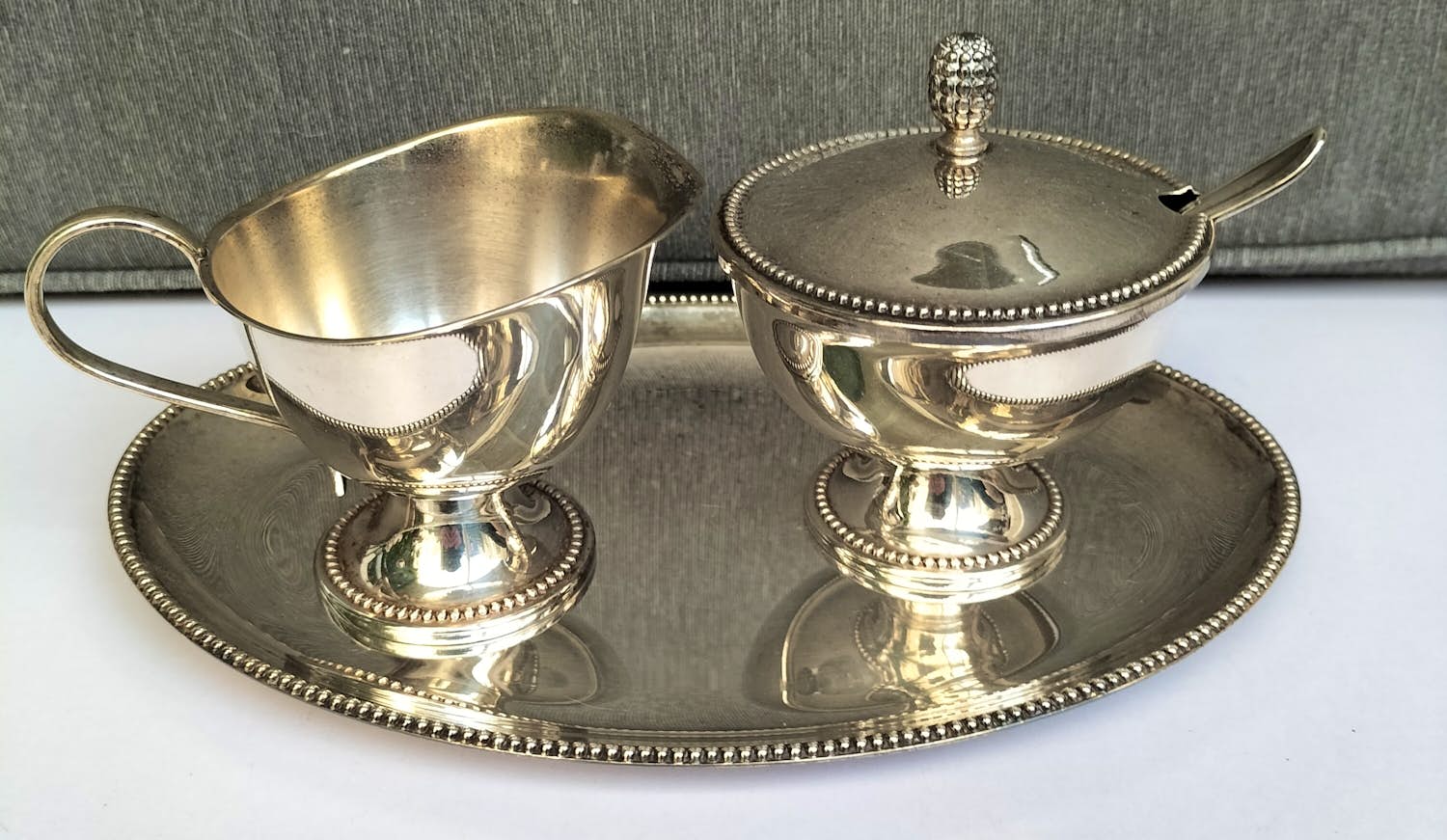 Koninklijke Van Kempen & Begeer - Keltum - Elegant verzilverd roomstel kopen? Bied vanaf 35!