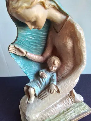 Niet of onleesbaar gesigneerd - Fraaie groep van 3 religeuze beelden kopen? Bied vanaf 1!