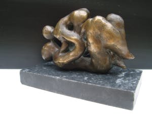 Brons (Onbekend) - "moederliefde" in brons kopen? Bied vanaf 125!