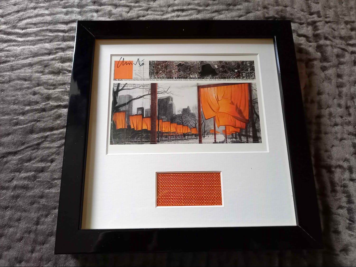 Christo - & Jeanne-Claude - The Gates - Project for Central Park, New York verkocht voor € 115!