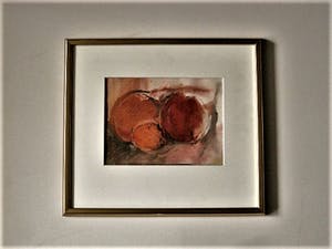 Theresia van der Pant - Singer Laren - stilleven rood Fruit - houtskool en Gouache - fraai ingelijst kopen? Bied vanaf 30!