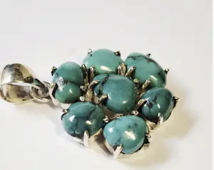 Nieuwe unieke zilveren hanger met prachtige Arizona-turkoois edelsteen kopen? Bied vanaf 85!