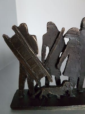 Astrid Veldhuyzen-Koppen - Beeld " Familie " kopen? Bied vanaf 25!