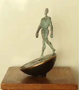 Desiree Tonnaer - Bronzen beeld : Beeldmerk Rabobank | Mens op Zonnewijzer kopen? Bied vanaf 90!