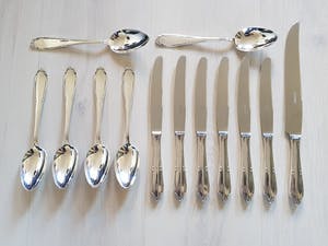 Georg Nilsson - Broodmes, 6 Dinermessen 6 Dinerlepels - Model Riche 694 kopen? Bied vanaf 1!