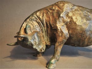 Pierre Chenet - Bronze Charging Bull (Taureau chargeants) signed P. Chenet- 20th century kopen? Bied vanaf 500!
