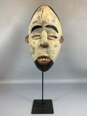 Ibibio - Tribal Used African Ibibio Mask - Nigeria. kopen? Bied vanaf 45!