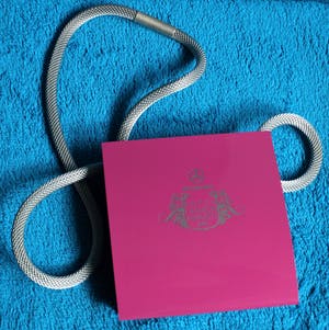 Ted Noten - Dutch Fashion Award 2009 , ‘Icon Homme’ - Mercedes-Benz kopen? Bied vanaf 350!