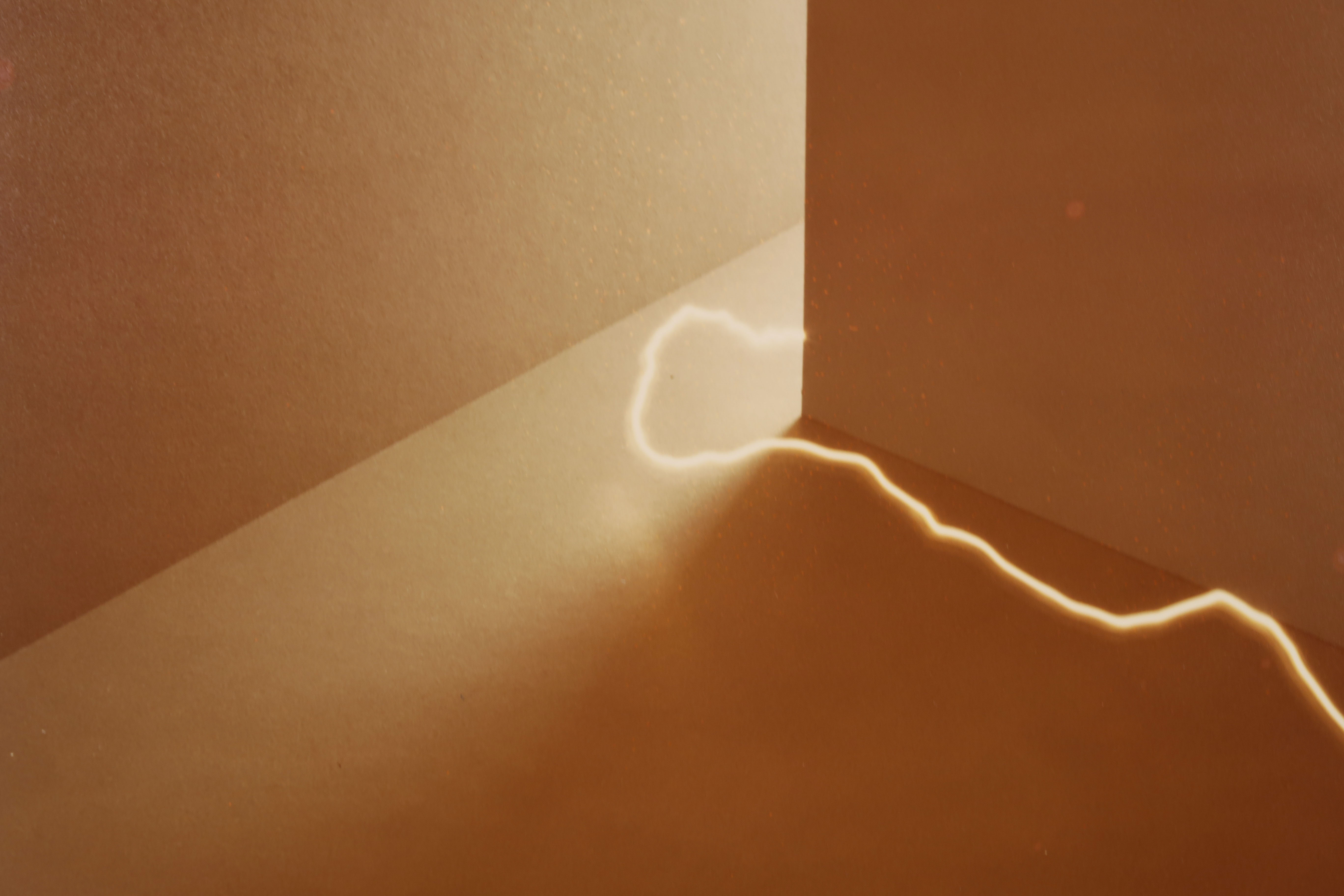 Jean Ruiter - C-print, Dancing lightsource kopen? Bied vanaf 20!