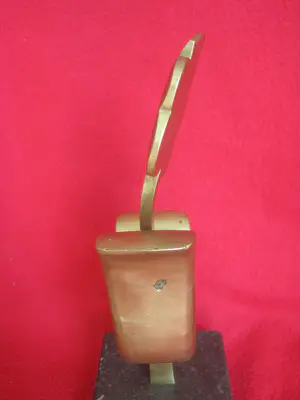 Brons (Onbekend) - Bloem kopen? Bied vanaf 40!