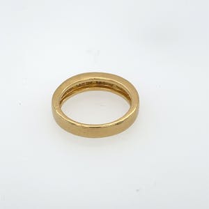 18kt g./diamanten ring ,baquetteslijpsel, maat 53/17,   5,26gr kopen? Bied vanaf 260!