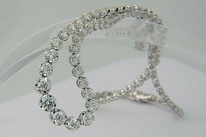 2519 - exclusief 18 krt goud & diamanten Halssieraad - ruim 11 Ct VS1/H diamant! kopen? Bied vanaf 6200!