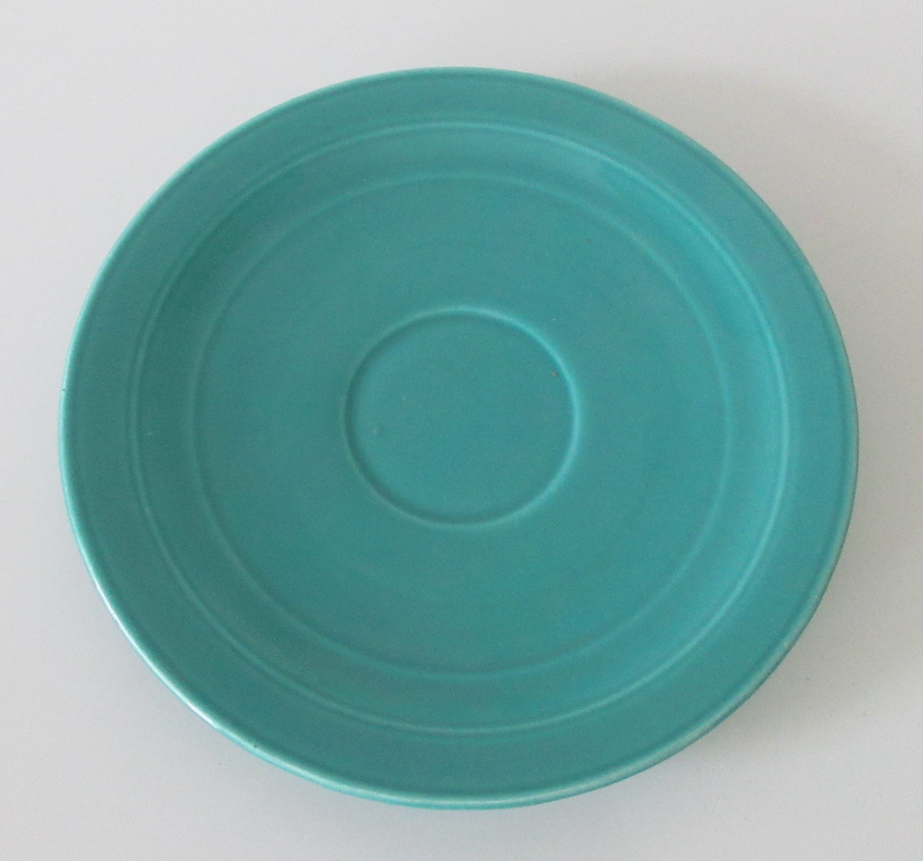 Niet of onleesbaar gesigneerd - Vernon Kilns Early California Green and Orange Demitasse Cup kopen? Bied vanaf 1!