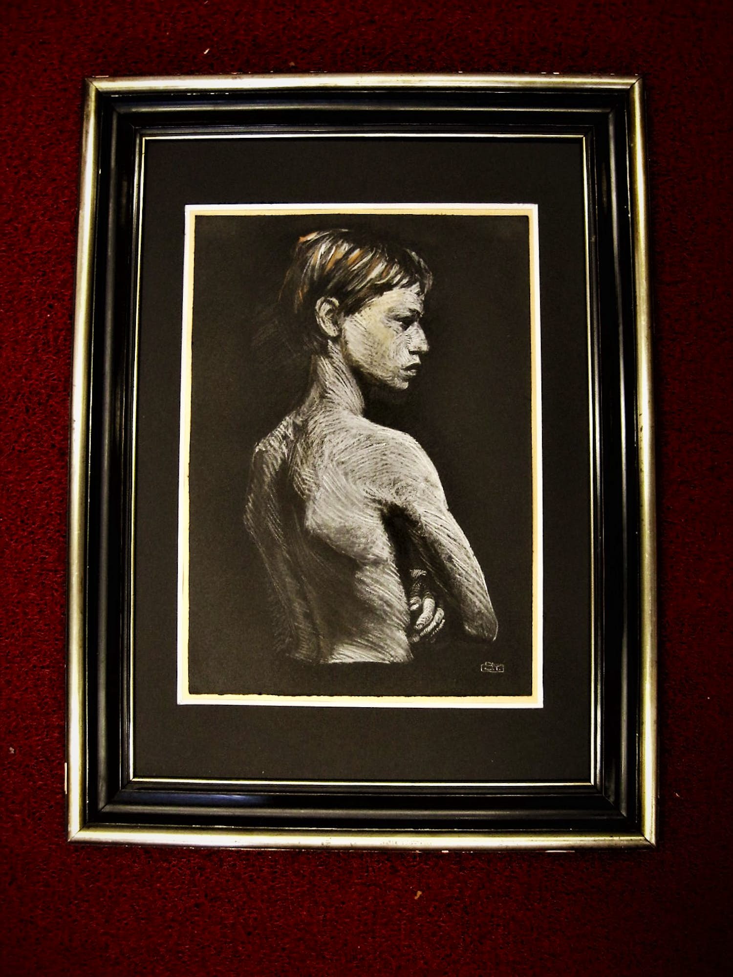 Niet of onleesbaar gesigneerd - Groot & Intrigerend Pastel portret halfnaakte jongen - in dure lijst! kopen? Bied vanaf 1!