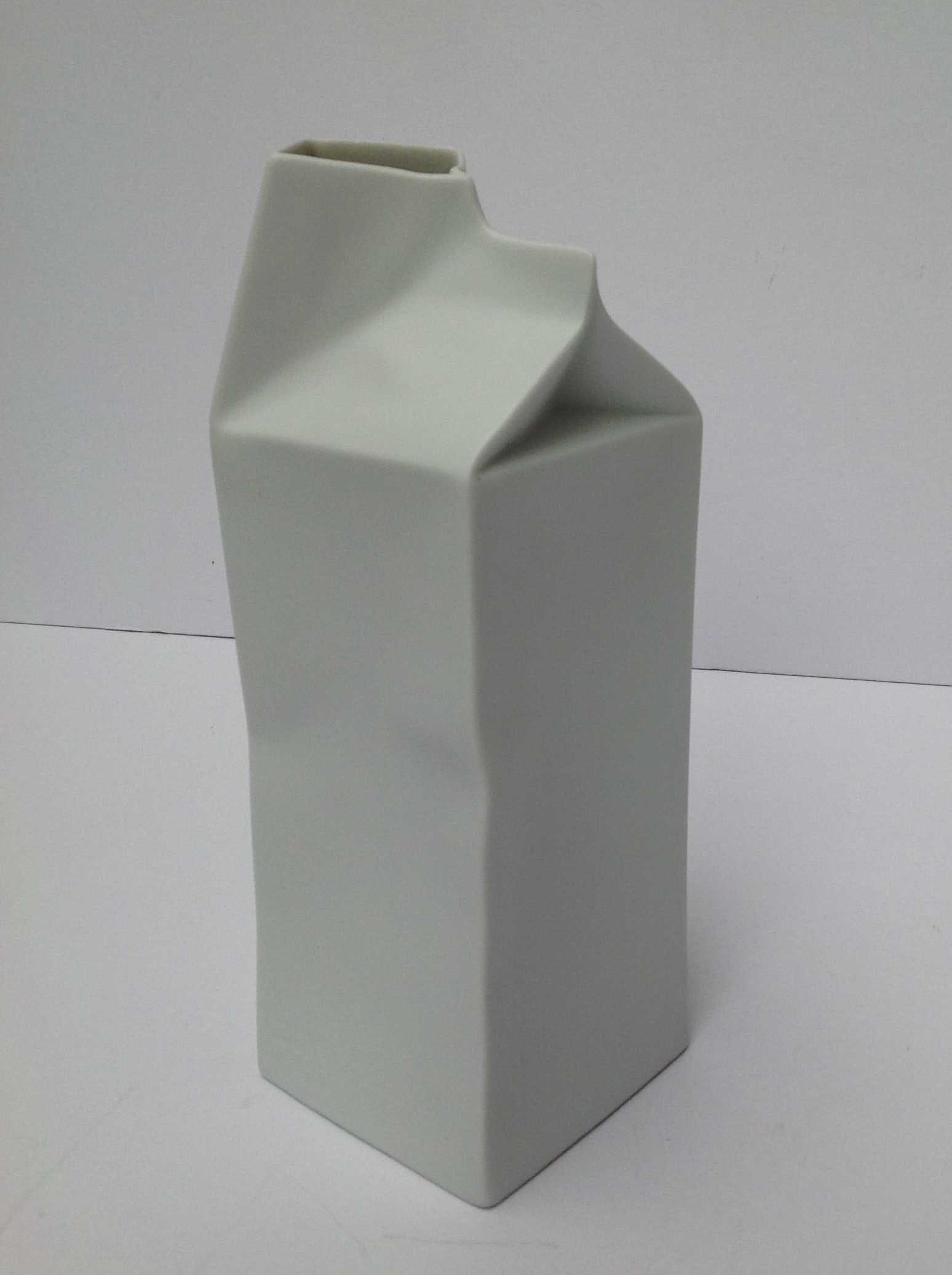 Rosenthal - Melkpak vaas wit porselein, biscuit (mat) Rosenthal hoogte 25 cm verkocht voor € 65!