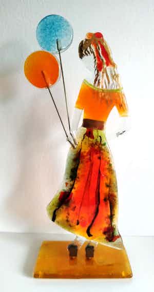 Niet of onleesbaar gesigneerd - kunstenares Efrosini, beeldschone glassculptuur, 46 cm hoog verkocht voor € 1!