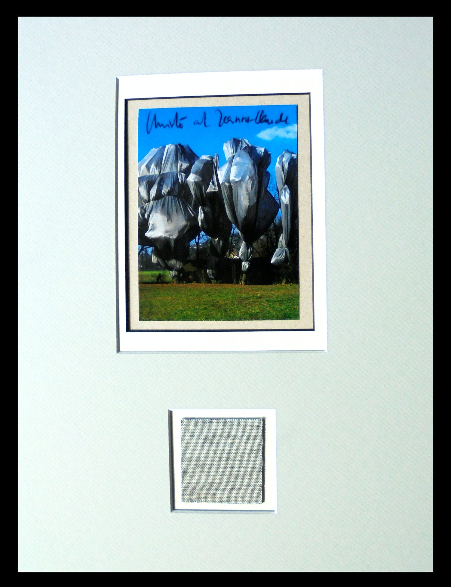 Christo - Project "Wrapped Trees" 1998 - Riehen inc. original stofmonster-handgesigneerd kopen? Bied vanaf 1!