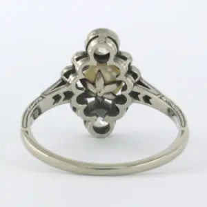 14k wit gouden ring met parel en bolsjewiek geslepen diamant 0,75ct - rm 19 kopen? Bied vanaf 700!