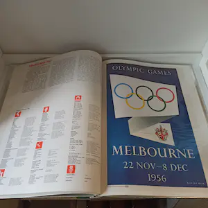 Niet of onleesbaar gesigneerd - De historie van de Olympische Spelen in 13 affiches - 1912-1972 kopen? Bied vanaf 1!