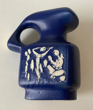 Niet of onleesbaar gesigneerd - Modernistische Israelische kunstaardewerken vaas of kan kopen? Bied vanaf 1!