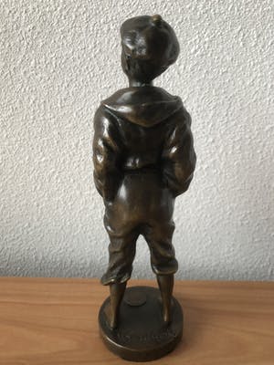 Victor Szczeblewski - Prachtig bronzen beeld - Whistling Boy - van een blootsvoets fluitend jongetje. kopen? Bied vanaf 85!