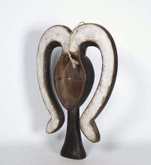 Kwele - Houten initiatiemasker met gestileerde hoorns kopen? Bied vanaf 50!