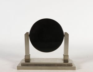 Nieuwe Kunst - Opaline persglas, Plaquette van Maria in metalen montuur kopen? Bied vanaf 1!